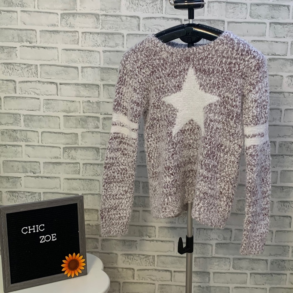 red and white star sweater